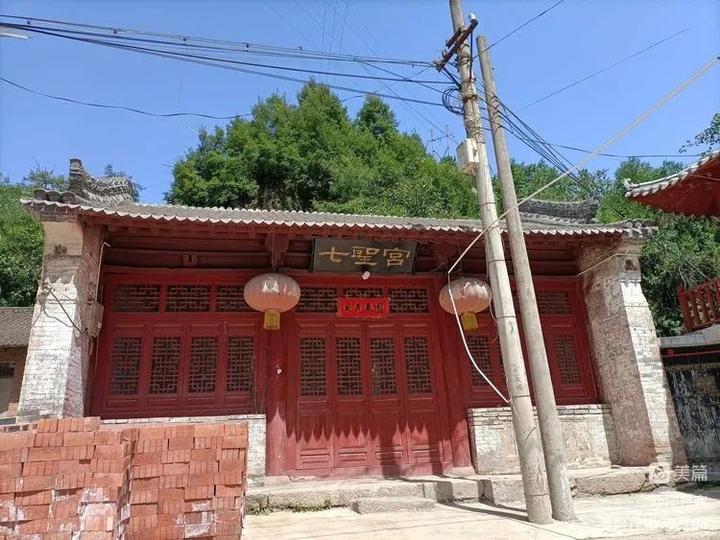 周丹军:黑山老街游记
