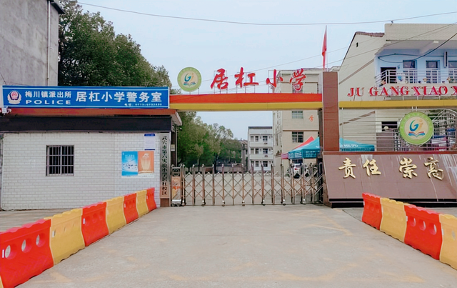 【今日黄冈】温晓鑫:用青春谱写教育传奇